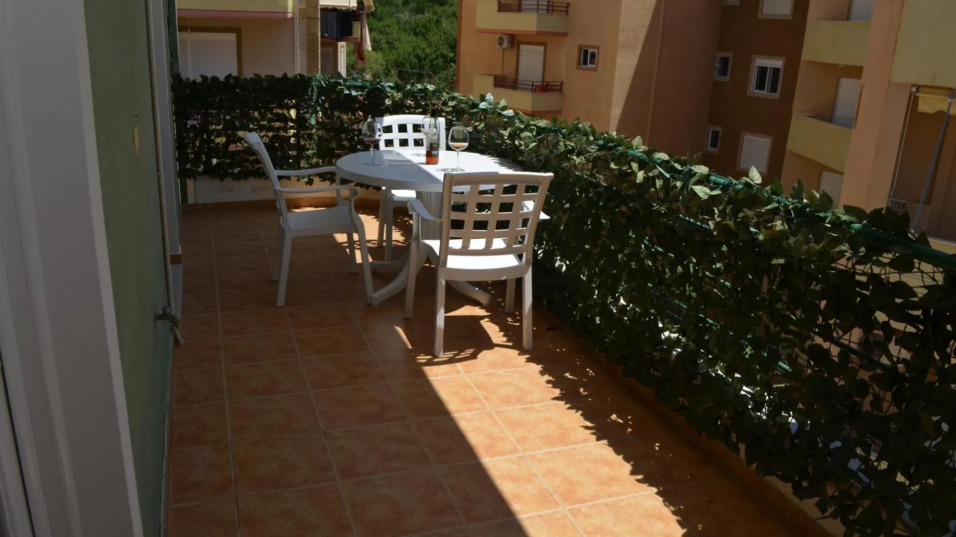 Red Apartment Saranda - 264